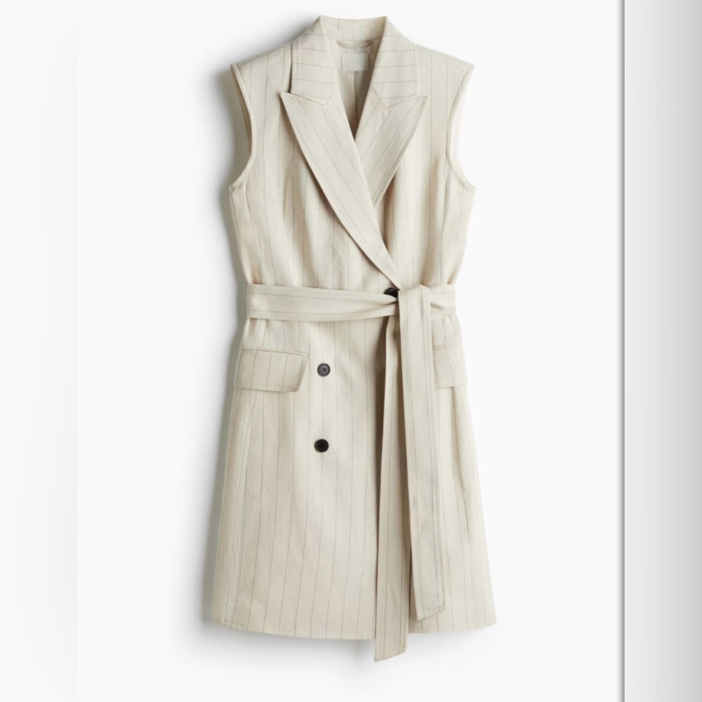 H&M Cream Sleeveless Dress with Collar
